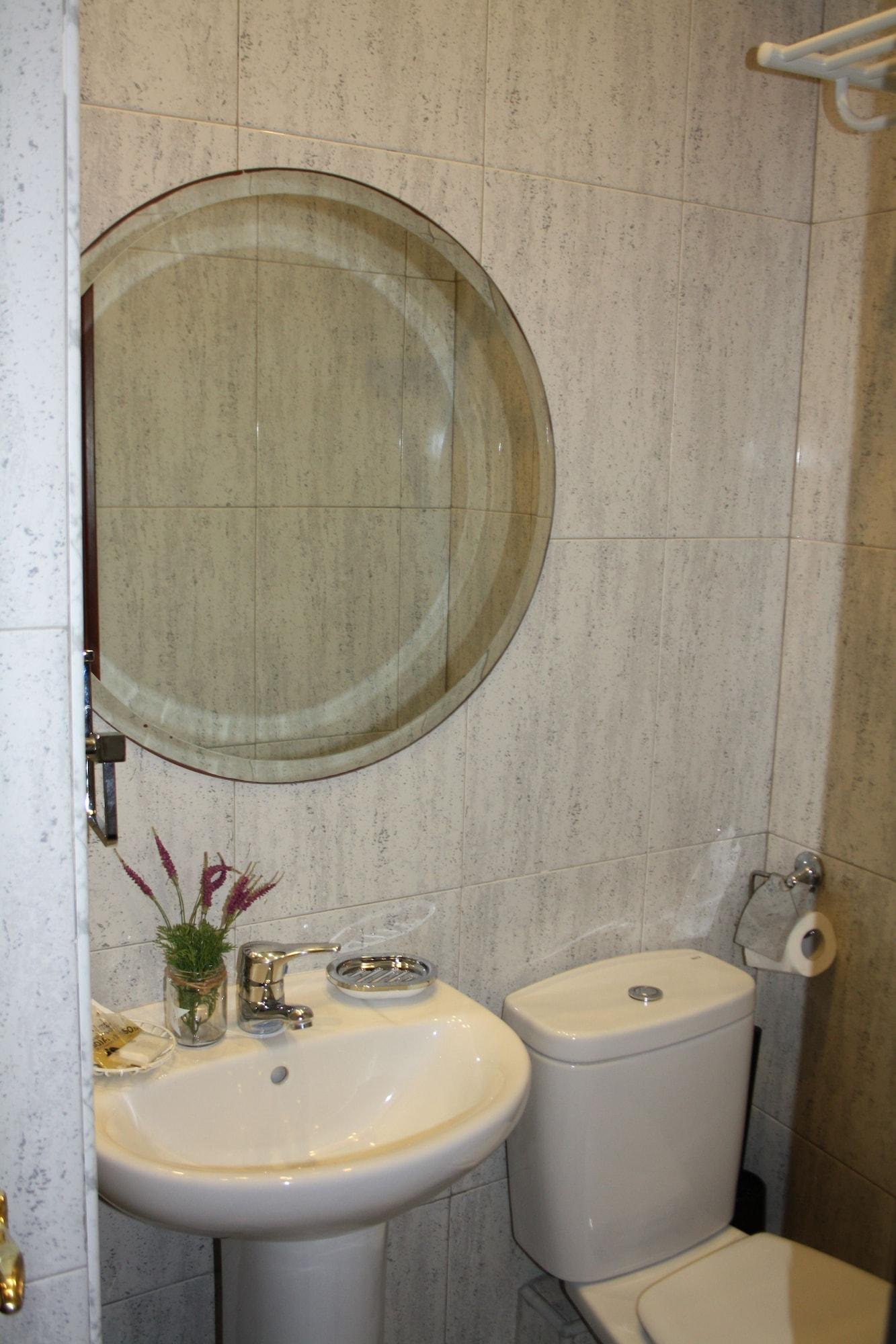 Hostal Rofer Madrid Exteriér fotografie