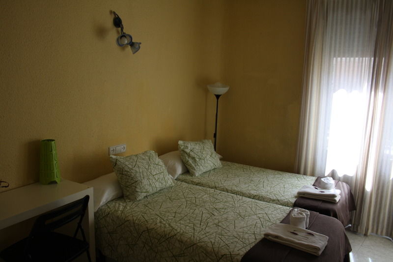 Hostal Rofer Madrid Exteriér fotografie