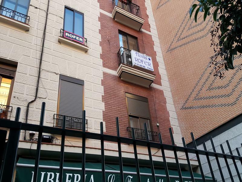 Hostal Rofer Madrid Exteriér fotografie